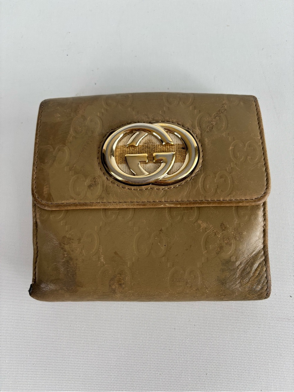 Gucci Vintage Guccissima Leather Compact Wallet Beige GG Gold Hardware As-Is